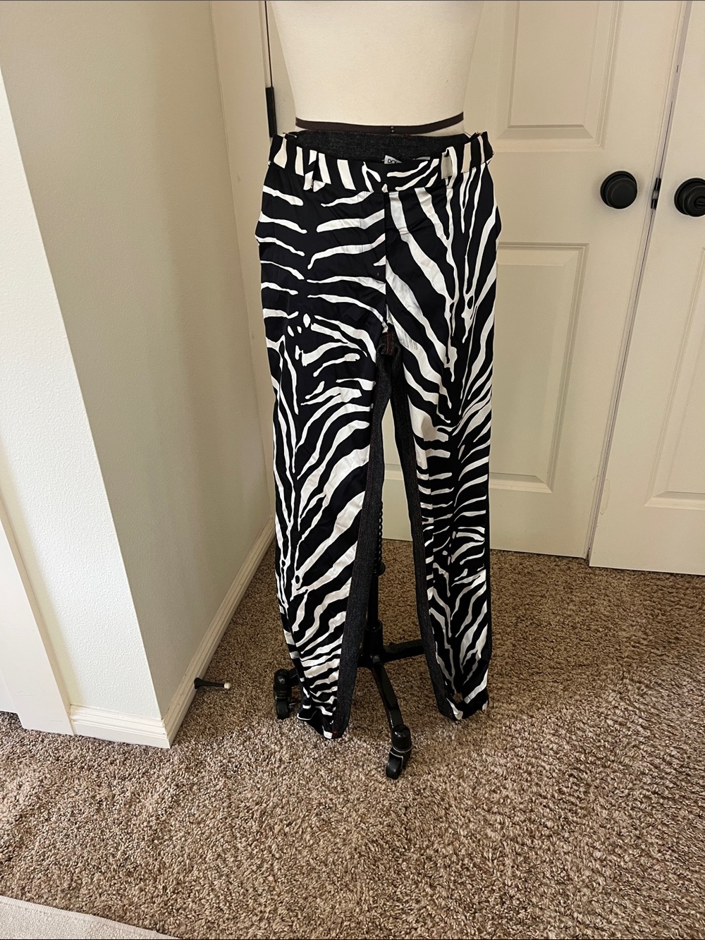 Dolce & Gabbana Black & White Zebra-Style jeans silk and cotton. Rare